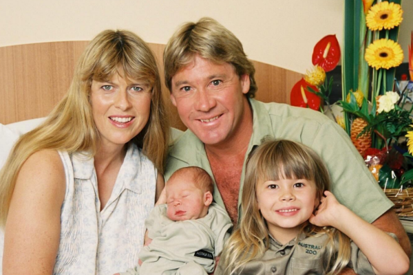 Terri Irwin honours late husband Steve Irwin as she marks 32nd wedding anniversary