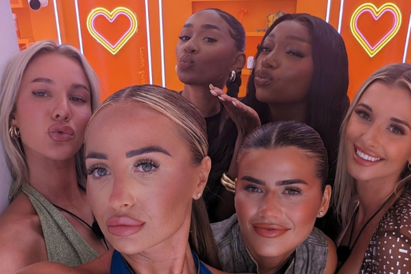 Love Island fans react as producers confirm final recoupling will air tonight