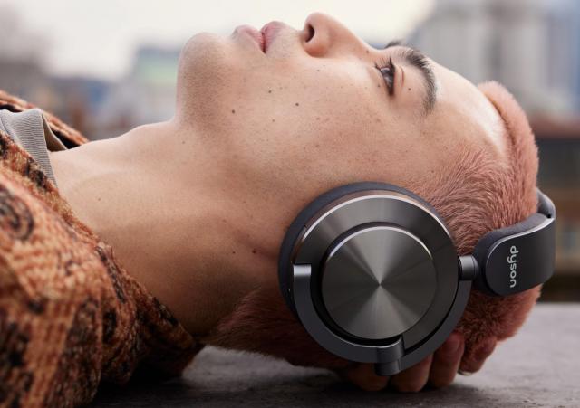 Dyson unveils exclusive photoshoot featuring Irish celebs OnTrac headphones launch