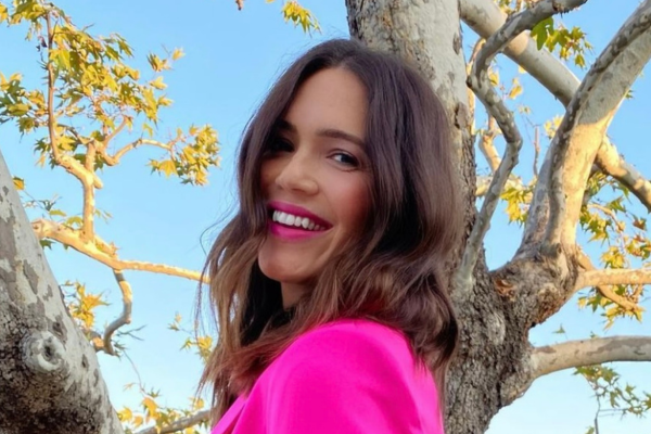 This Is Us star Mandy Moore evacuates home with baby daughter amid LA wildfires