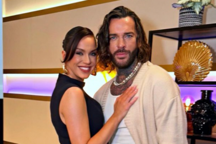 Pete Wicks reveals first look at Vicky Pattison’s wedding dress as he pens sweet tribute