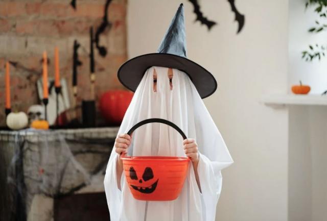 HSE MyChild.ie Shares Top Tips for a Fang-tastic Halloween