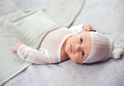 Baby’s first moments: from their first cry to their first cuddle  