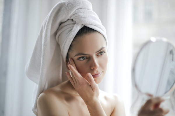 Rosalique shares skincare routine to help restore & nourish your skin this winter