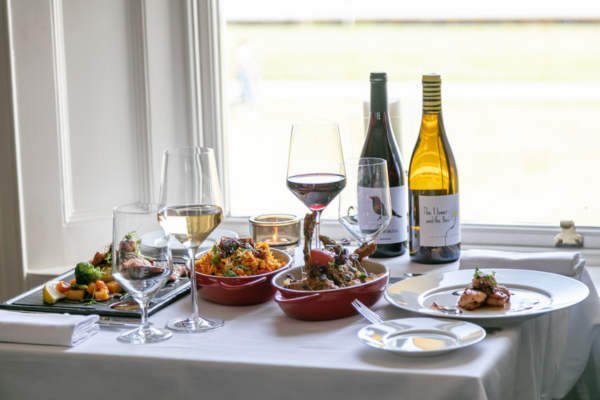 Tuck in to a tasty meal & enjoy an exclusive Valentine’s Day tipple at Kinara Group