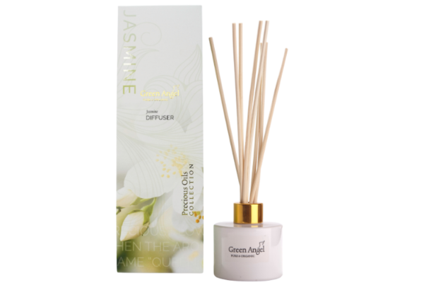 Treat yourself to a Green Angel candle & receive a FREE diffuser for your home