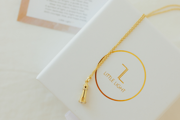 Little Light’s ‘Glimmer’ necklace supports Pieta House during National Grief Awareness Week