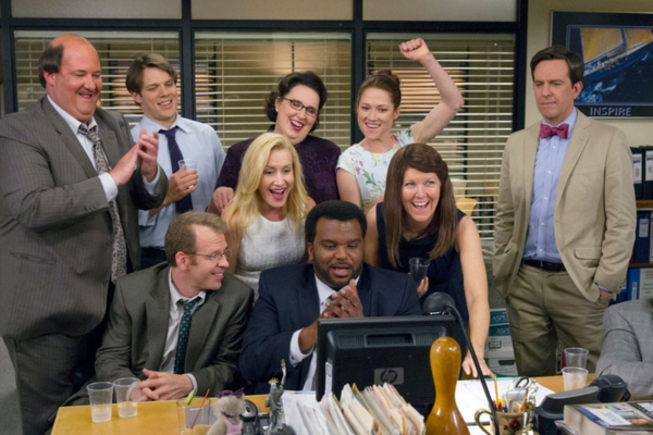 The Office’s Ellie Kemper opens up about 20th anniversary and casts group chat