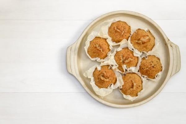 Vegan baking: Try out this wholegrain banana cinnamon muffin recipe