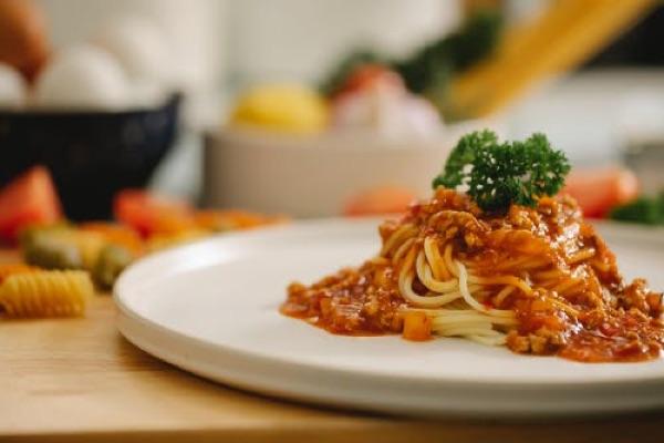 Its Sunday meal prep time: Lentil bolognese is our new favourite weekly recipe