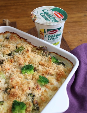 Chicken and broccoli bake
