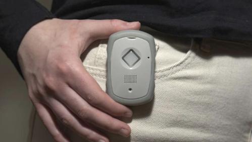 Why Irish Families Are Quietly Adopting Medical Alert Systems for Their Mum or Dad