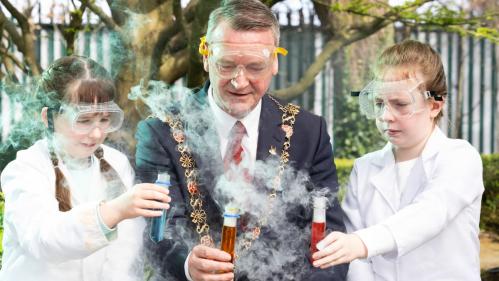 Cork Carnival of Science is coming to Fitzgerald Park this weekend and its free