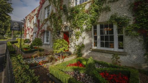 Avalon House Hotels New Summer Sanctuary Stay Is Exactly What You Need Right Now