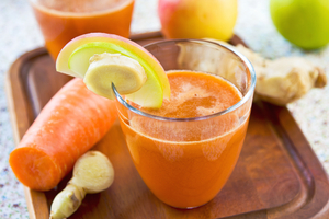  Carrot, orange and ginger juice  