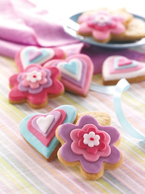 Heart and flower cookies