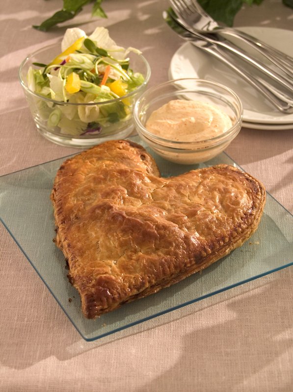 Heart-shaped salmon en croûte