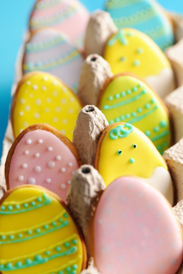 Easter egg biscuits