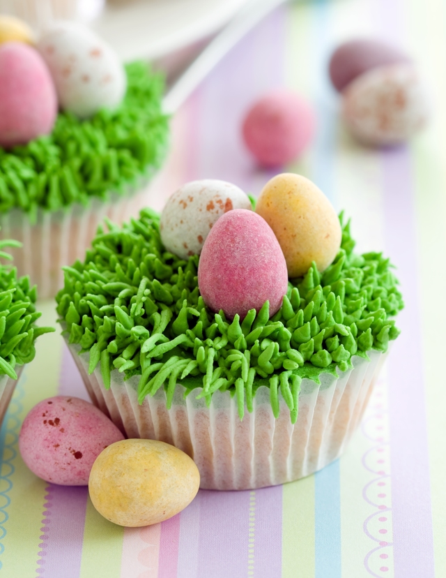 Easter-egg hunt cupcakes