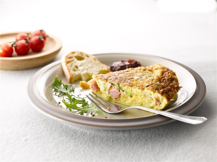 Leek, mushroom and ham omelette 