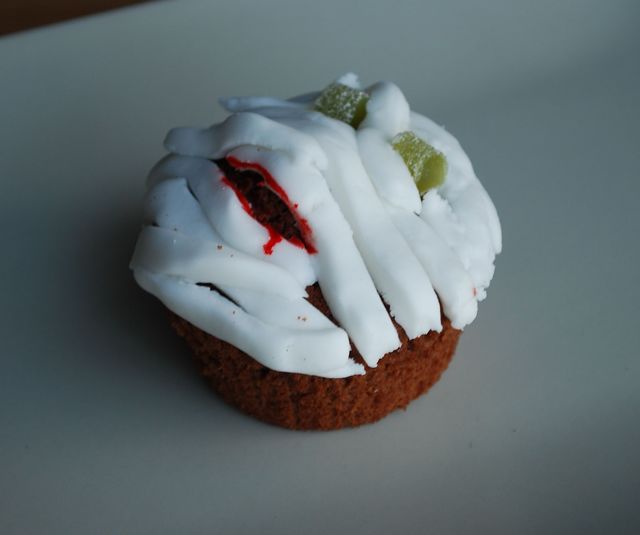 Mummy cupcakes