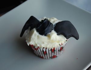 Bat wing cupcakes