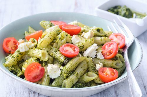 Cherry tomato, ricotta and kale pesto pasta 