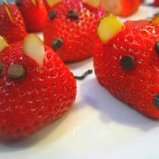 Strawberry mice