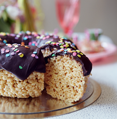 Puffed Rice Doughnut Cake