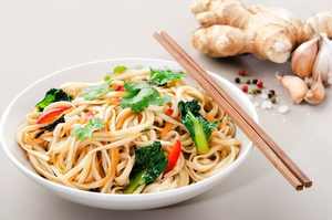 Vegetarian noodle stir-fry