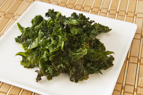 Simple kale crisps