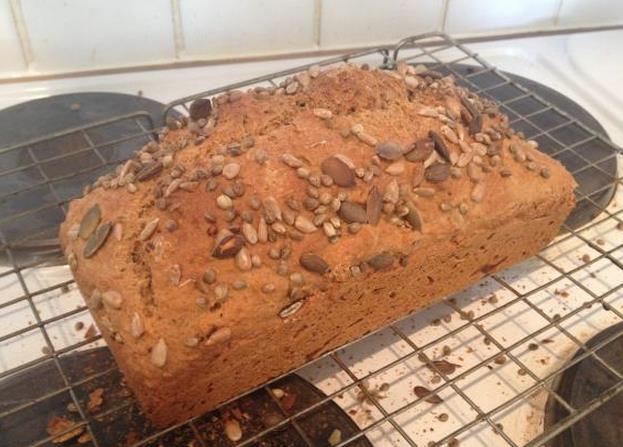 Simple three step nutty bread