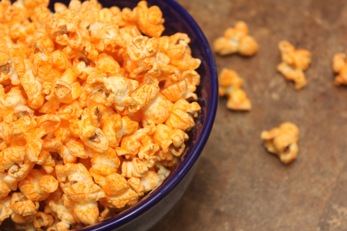 Cheesy popcorn