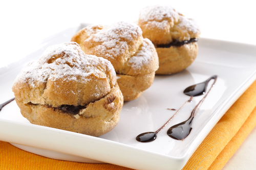 Chocolate cream puffs