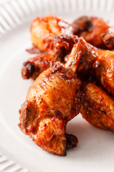 Sticky chicken drumsticks