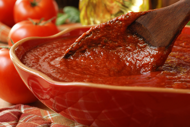 Homemade tomato pasta sauce