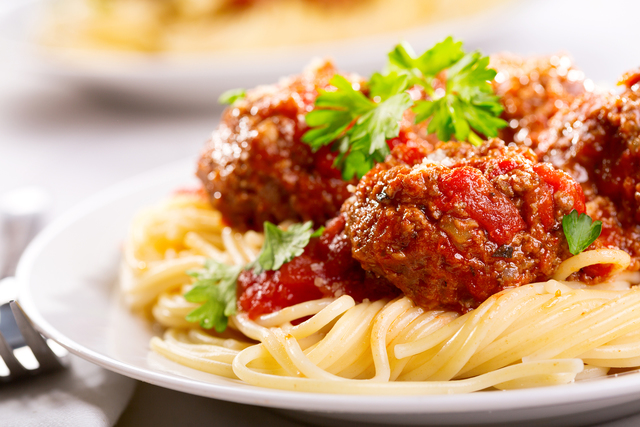 Linguini with sausage meatballs and tomato sauce