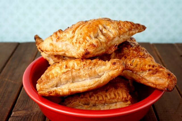 Golden tuna and vegetable pastry pockets