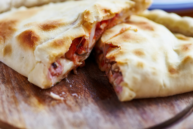 Mushroom and pepper calzones