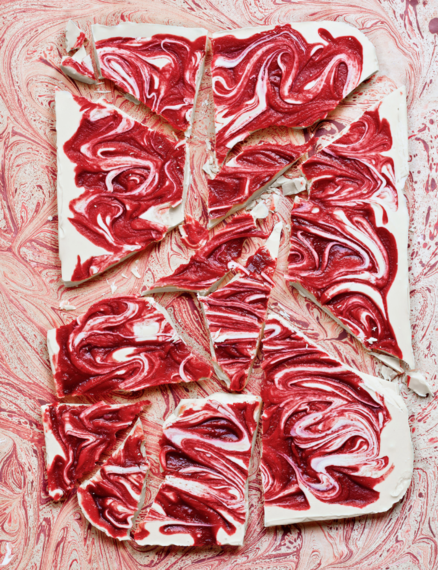 Raspberry ripple white chocolate slab | MummyPages.ie