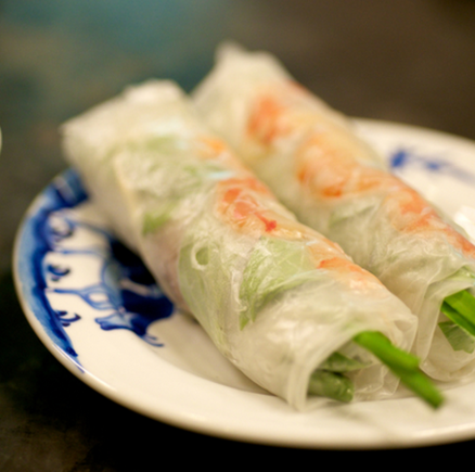 Vegetable rice paper rolls