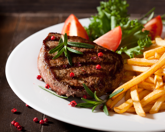 Balsamic, peppercorn steaks with homemade chips