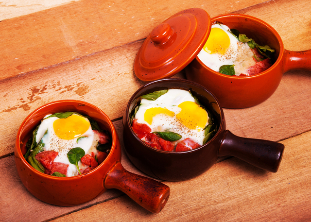 Baked eggs brunch