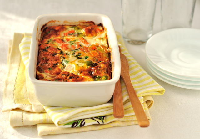 Broccoli and salmon bake