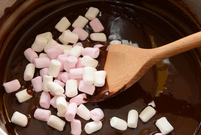 Coconut and white chocolate with banana s’more bars 