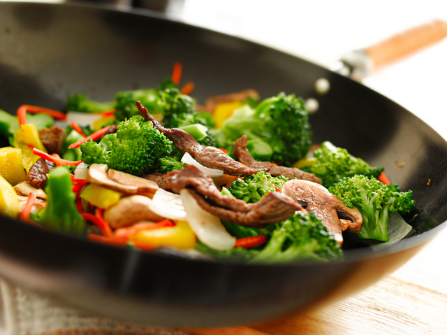 Chilli beef with broccoli 