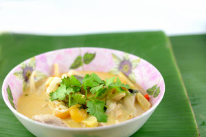 Thai hot and sour coconut soup