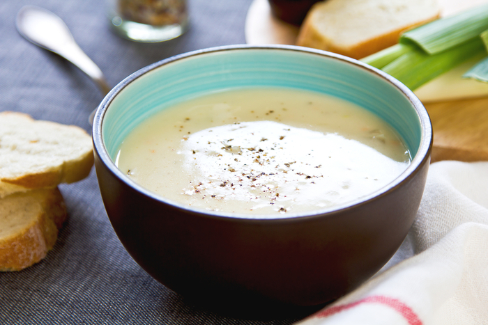 Leek and potato soup 