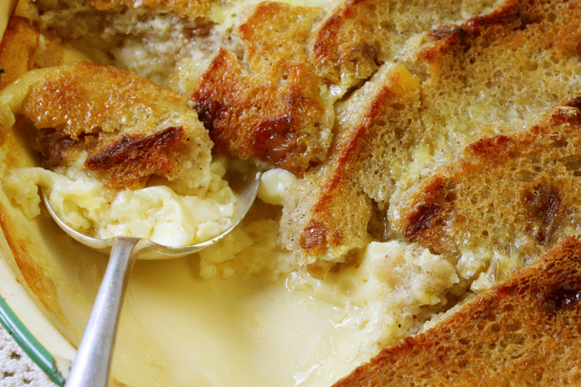 Easy classic bread pudding