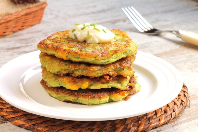 Smoked salmon and vegetable pancakes